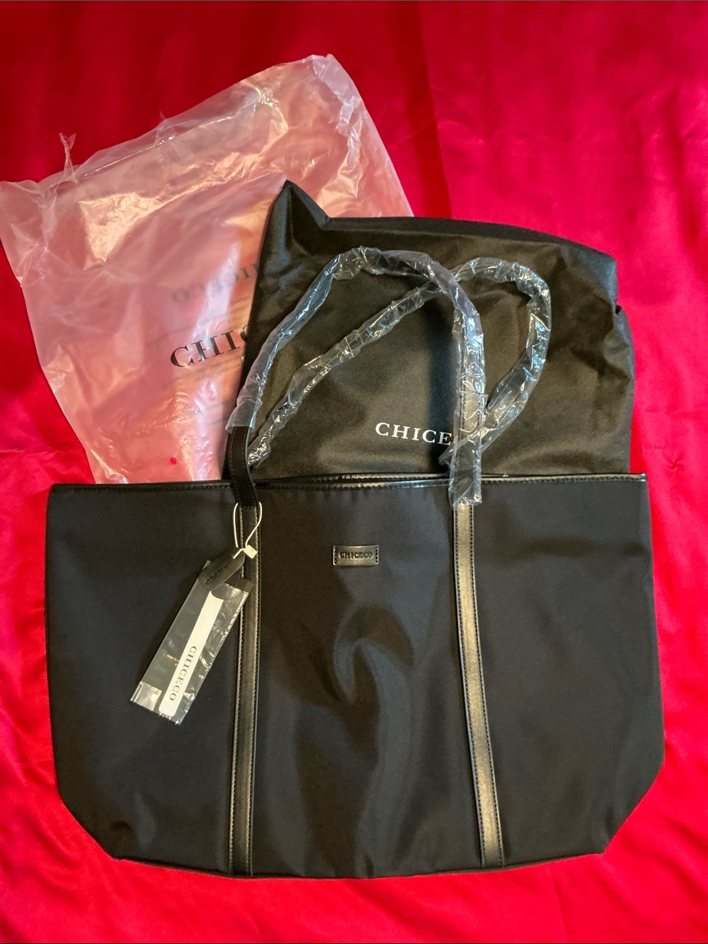 chic Black Tote Bag - Elegant Everyday Carry